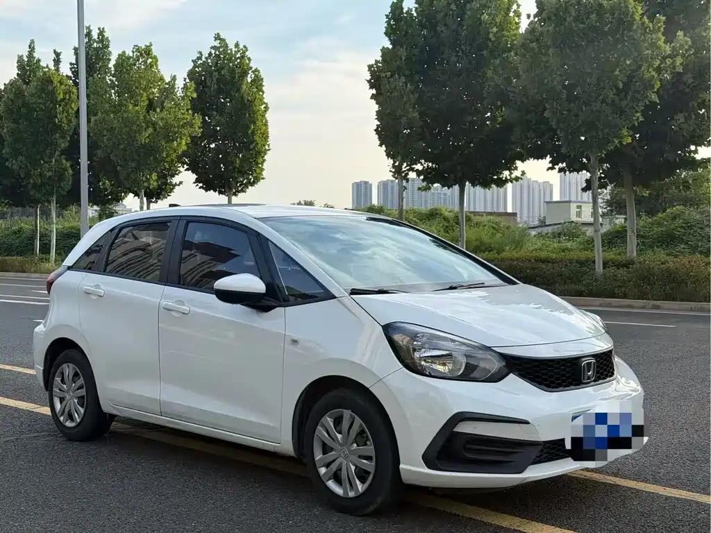 Honda Fit — миниатюра 3