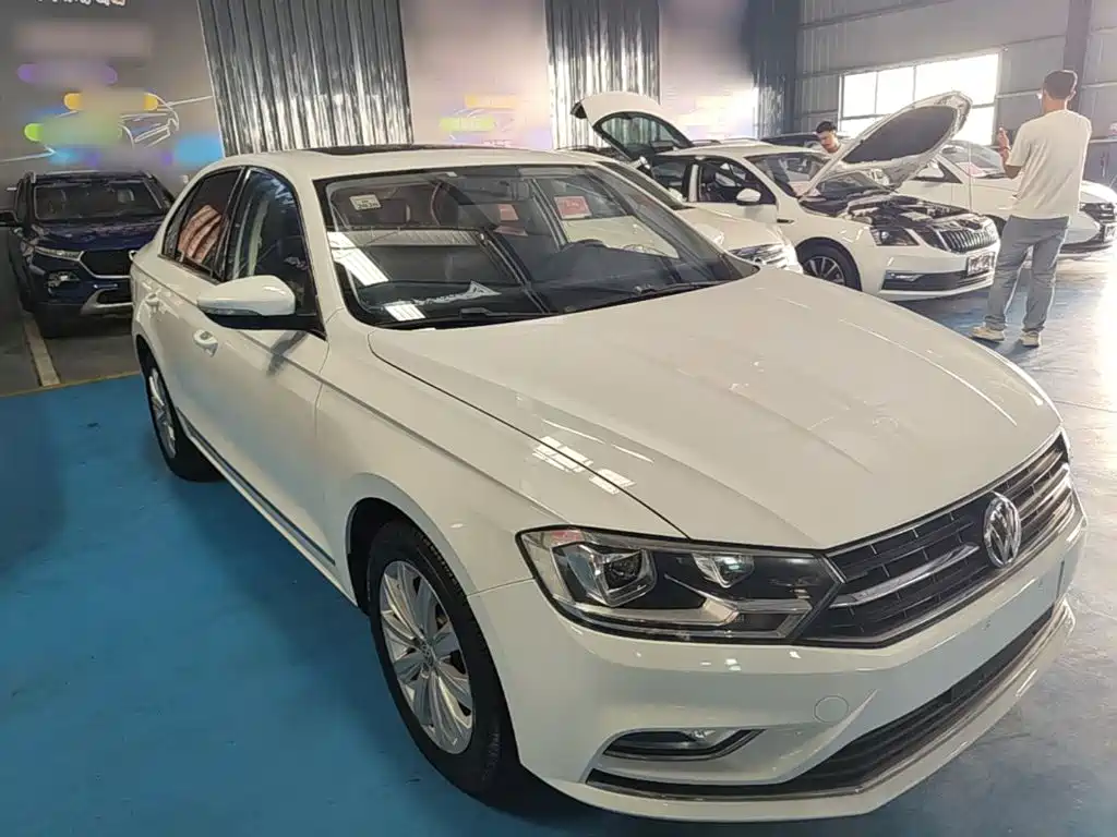 Volkswagen Bora — миниатюра 4