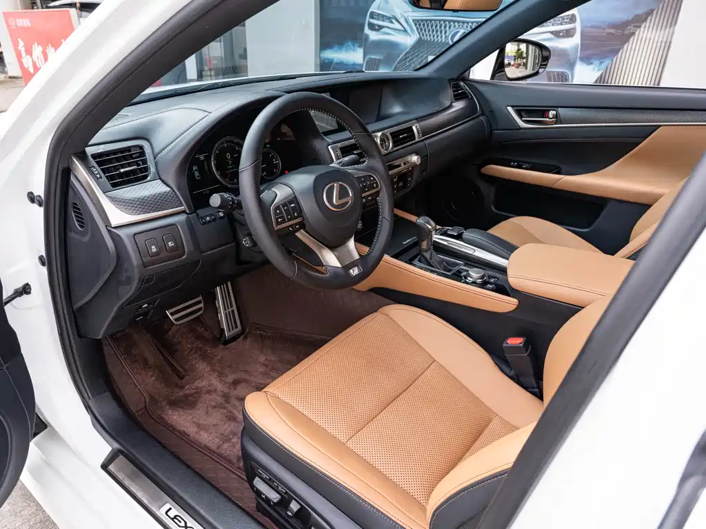Lexus GS 2016 200t F SPORT