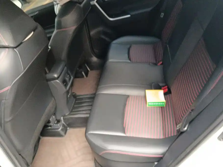 Toyota RAV4 Prime — миниатюра 11