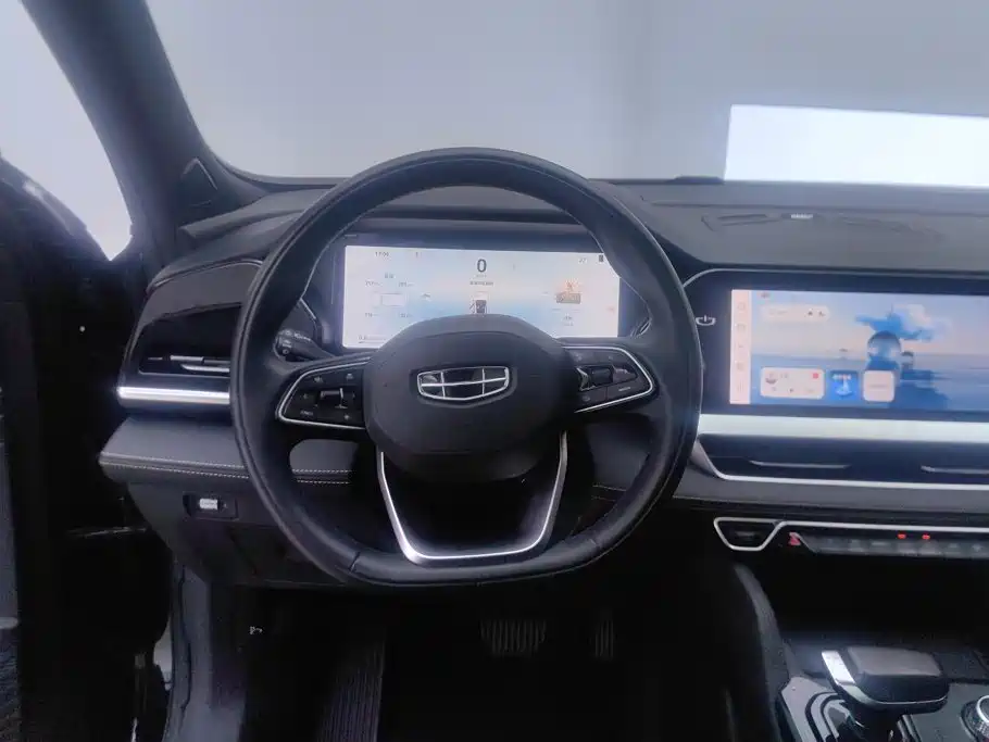 Geely Xingyue L — миниатюра 15