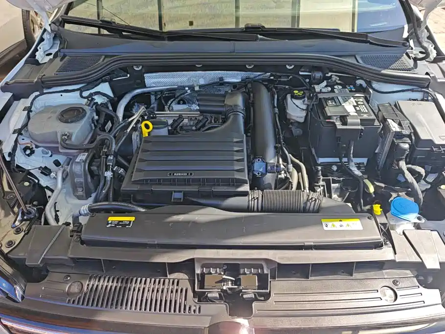 Volkswagen Golf — миниатюра 10