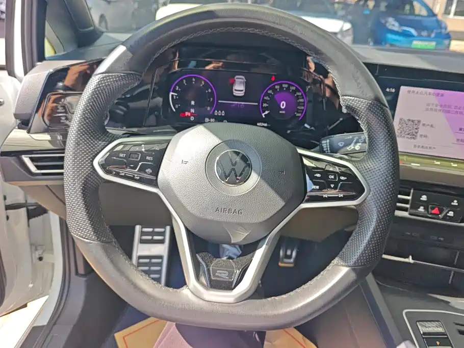 Volkswagen Golf — миниатюра 15