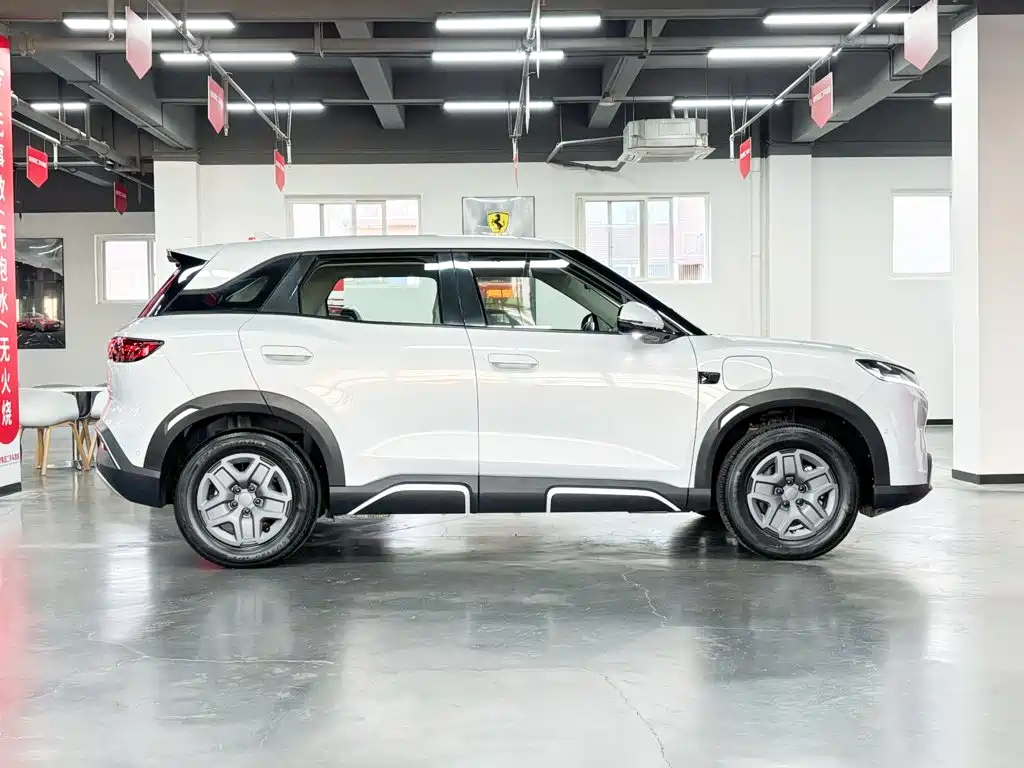 BYD Yuan UP — миниатюра 6