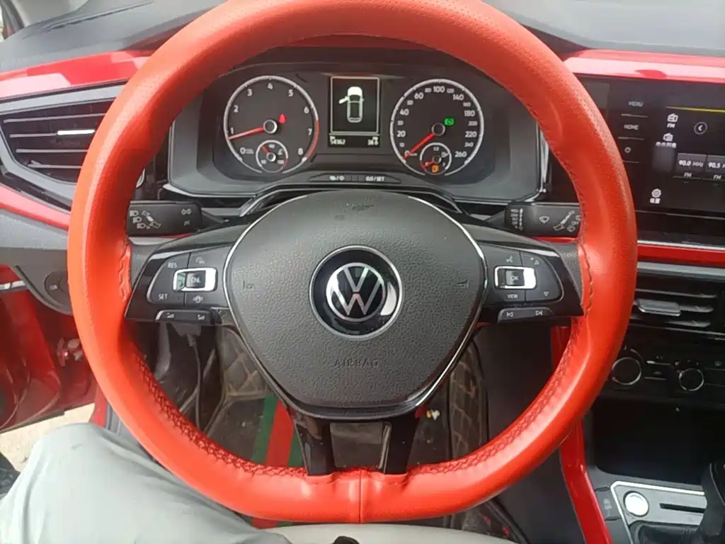 Volkswagen Polo — миниатюра 11