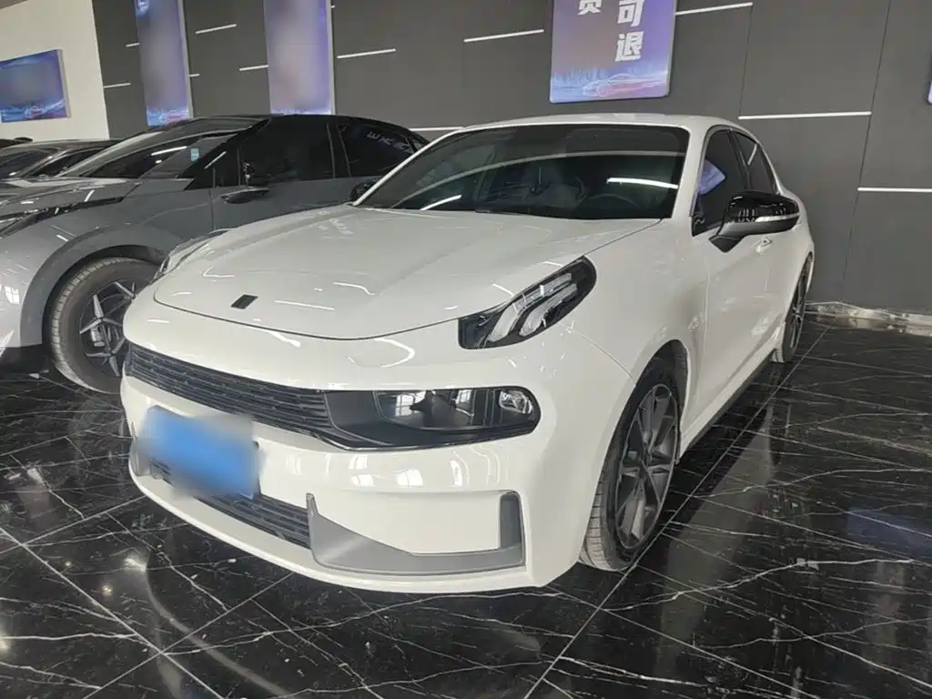 Lynk & Co 03 — миниатюра 2