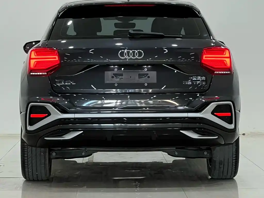 Audi Q2L — миниатюра 5