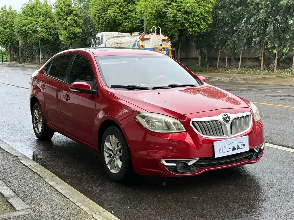 Zhonghua H330 — миниатюра 3
