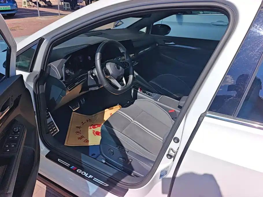 Volkswagen Golf — миниатюра 9
