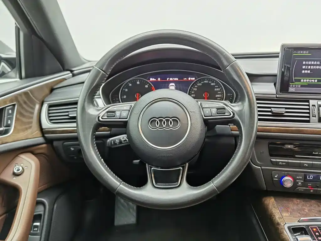 Audi A6L — миниатюра 11
