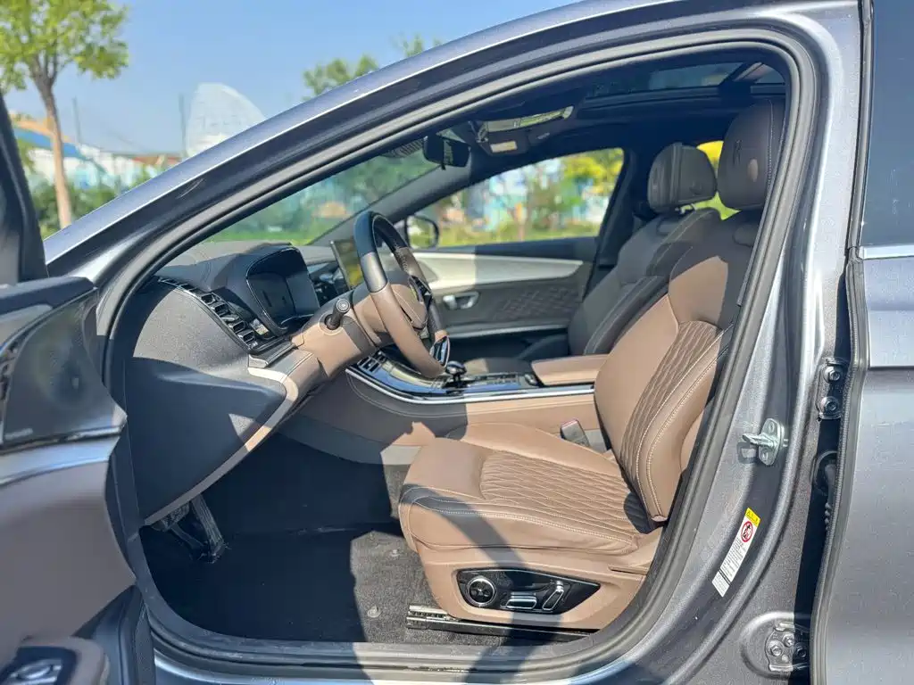 BYD Han — миниатюра 5