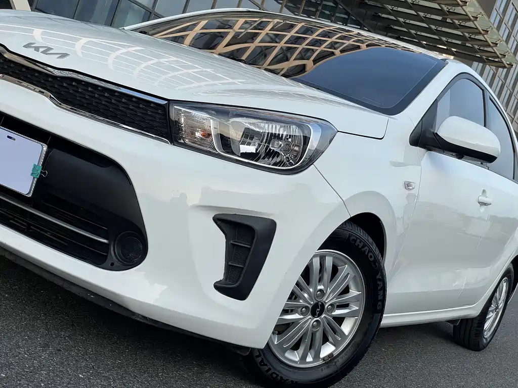Kia Huanchi — миниатюра 4
