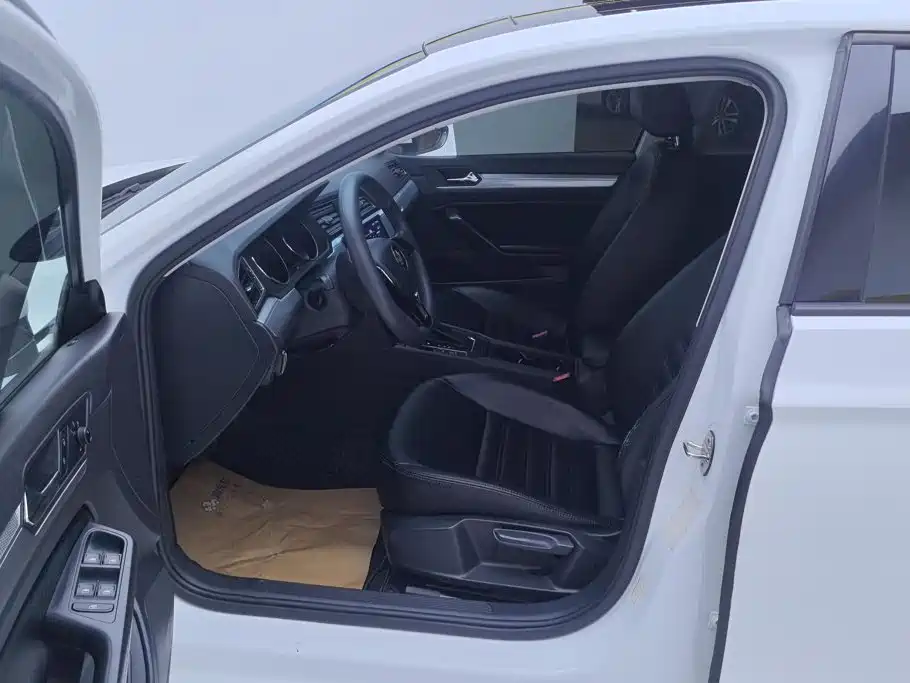 Volkswagen Lamando — миниатюра 9