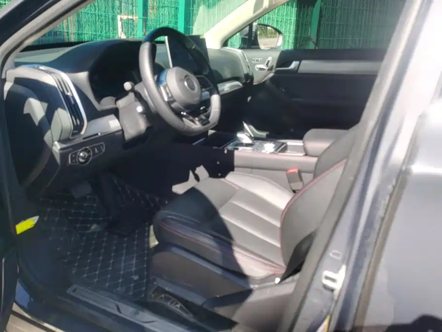 BYD Tang New Energy — миниатюра 7