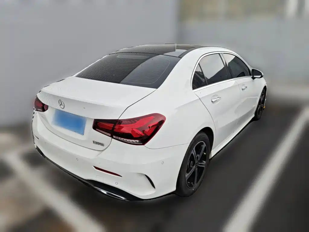 Mercedes-Benz A-Class — миниатюра 10