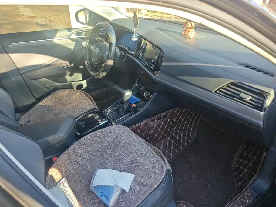 Volkswagen Sagitar — миниатюра 8