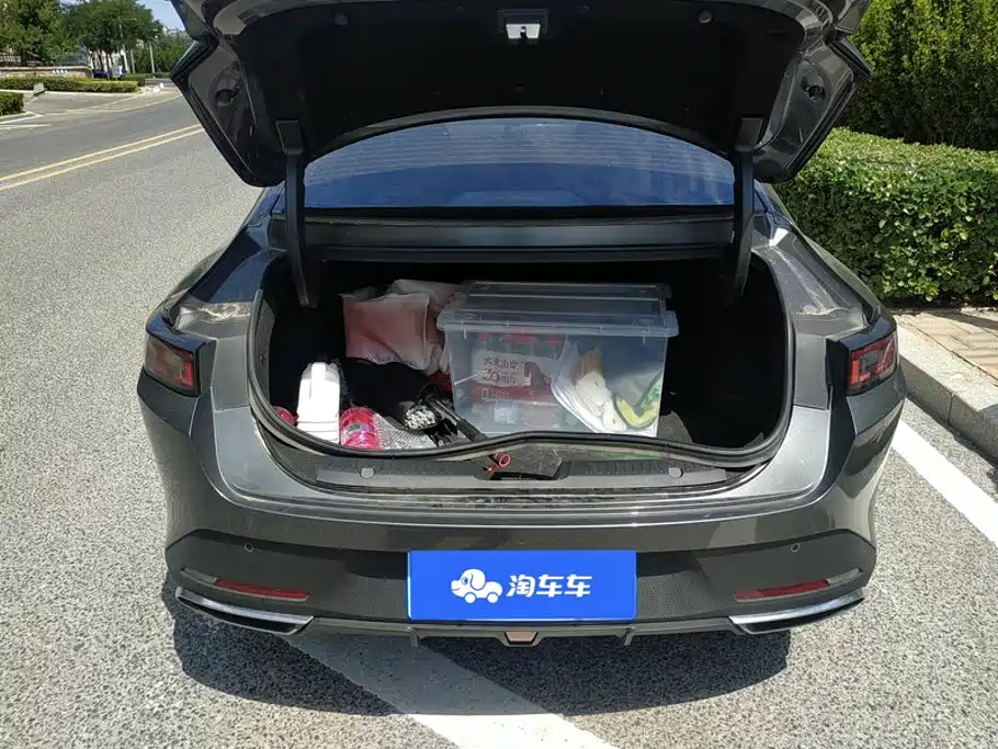 Changan Eado — миниатюра 4