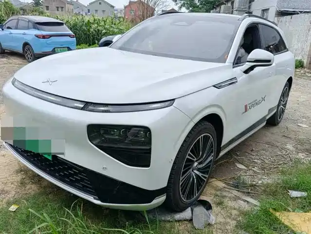 2024 Xpeng G9