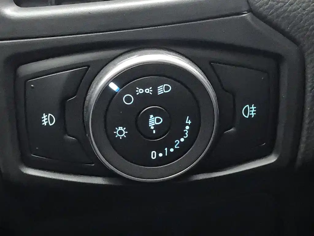 Ford Focus — миниатюра 21