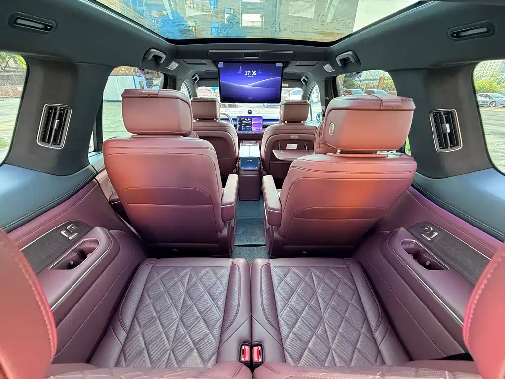 NIO ES8 — миниатюра 16