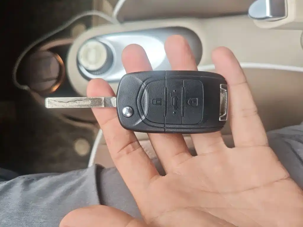 Wuling MINIEV — миниатюра 12