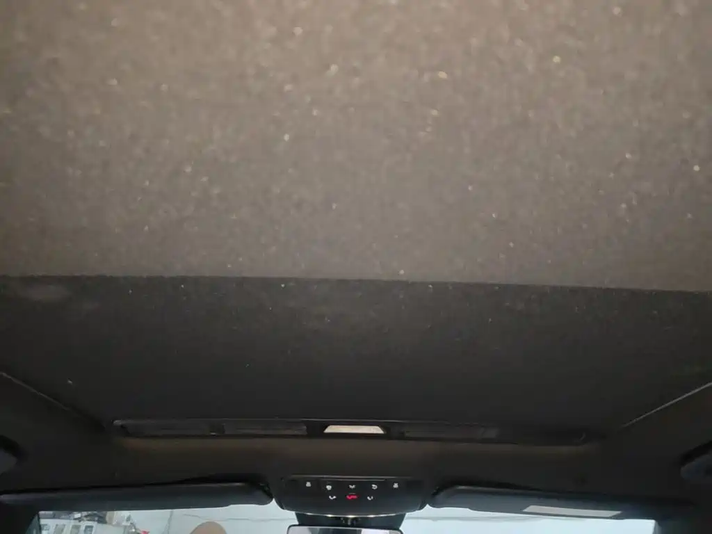 Mercedes-Benz E-Class — миниатюра 18