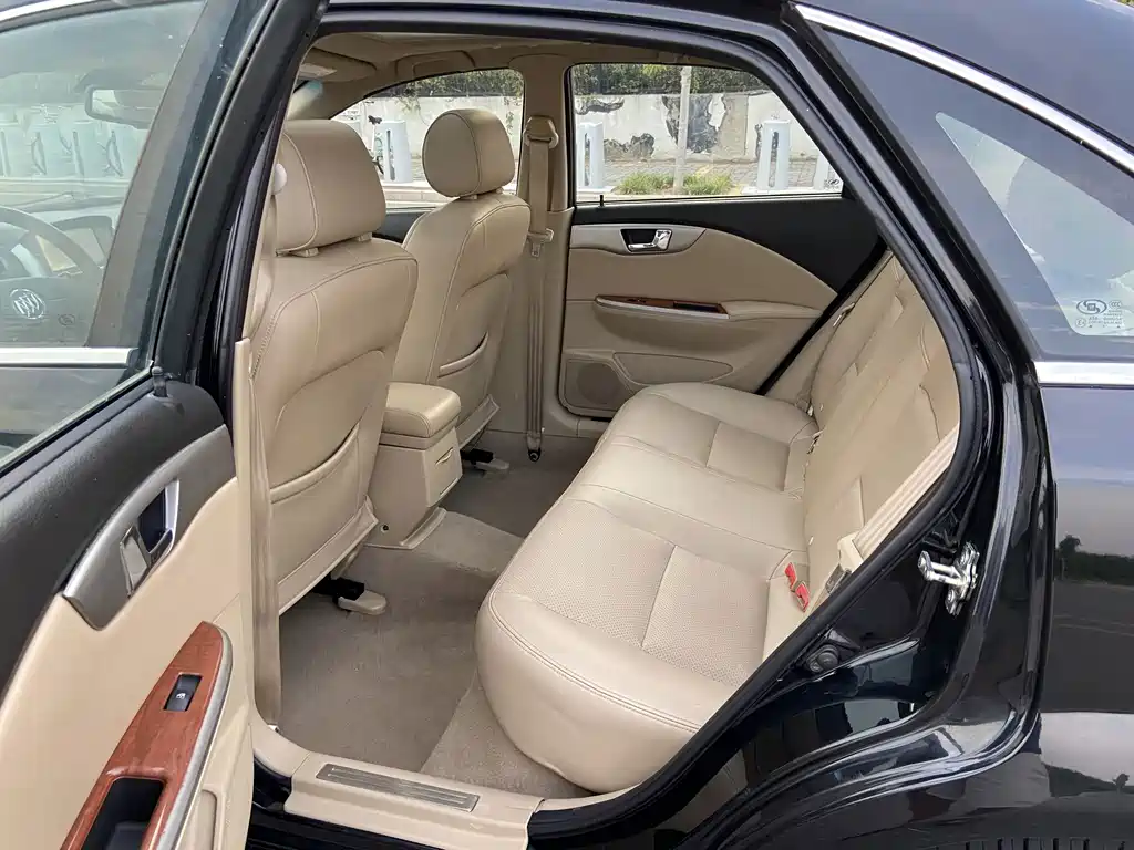 Buick Excelle — миниатюра 9