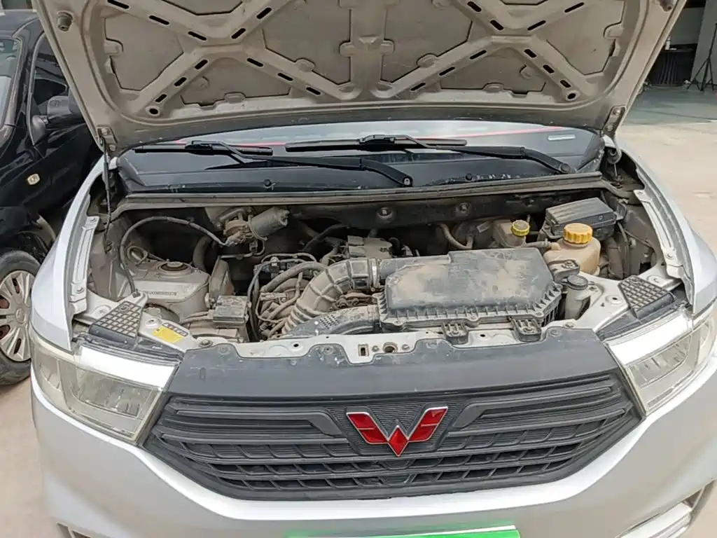 Wuling Hongguang V — миниатюра 20