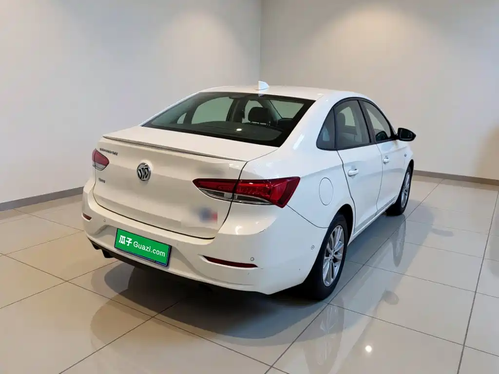 Buick Excelle — миниатюра 4