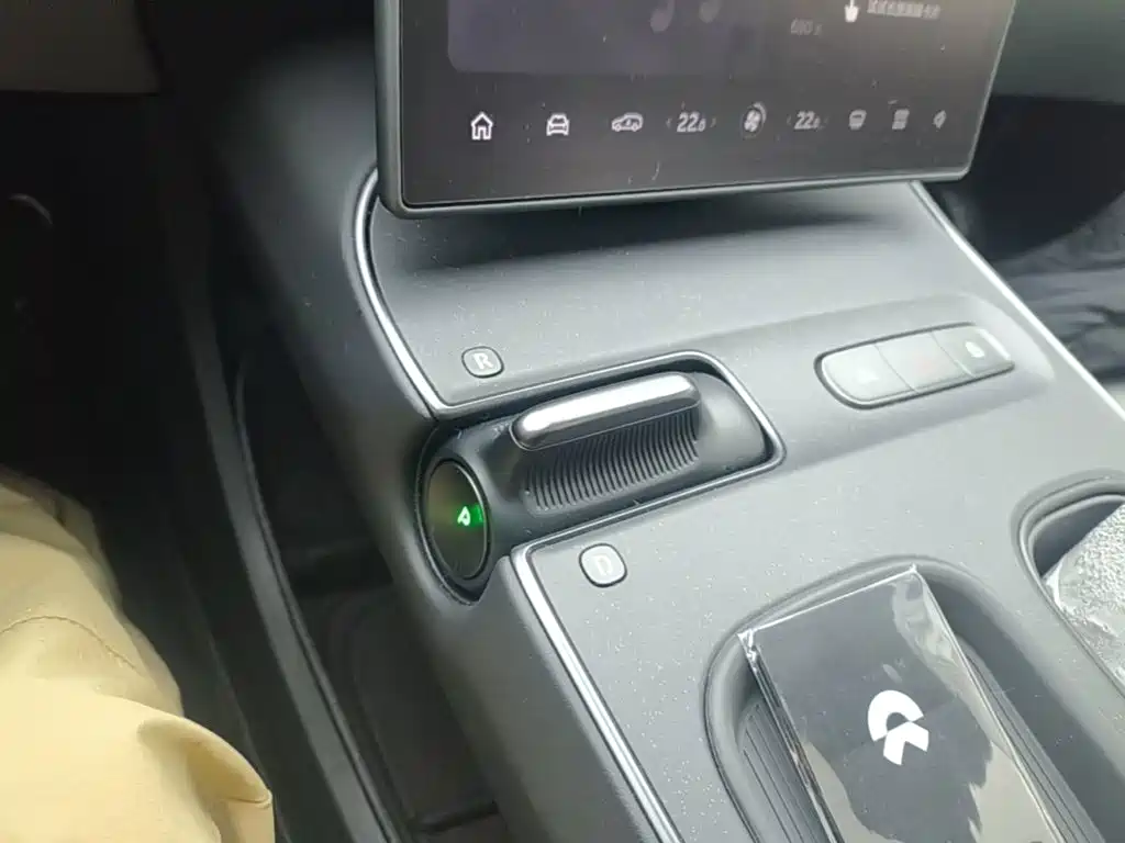 NIO ET5T — миниатюра 14
