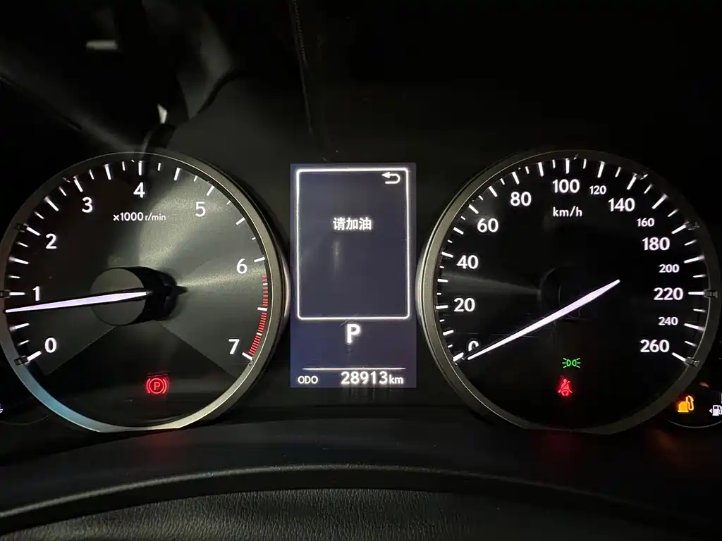 Lexus NX — миниатюра 6