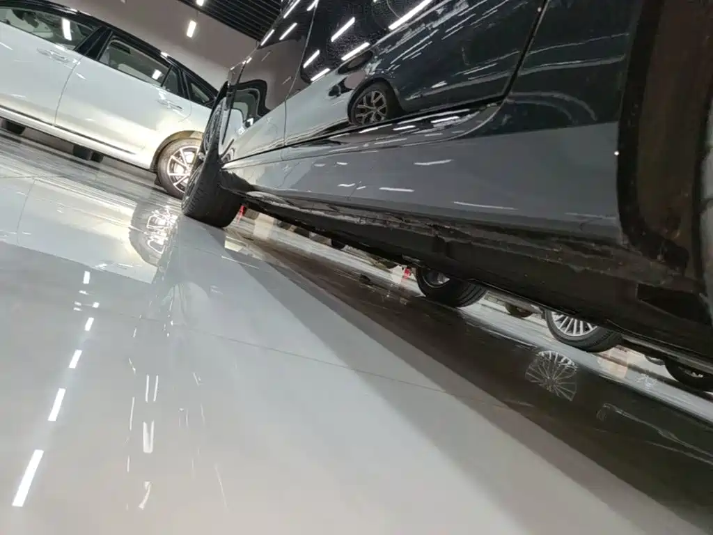Hongqi Hongqi H5 — миниатюра 22