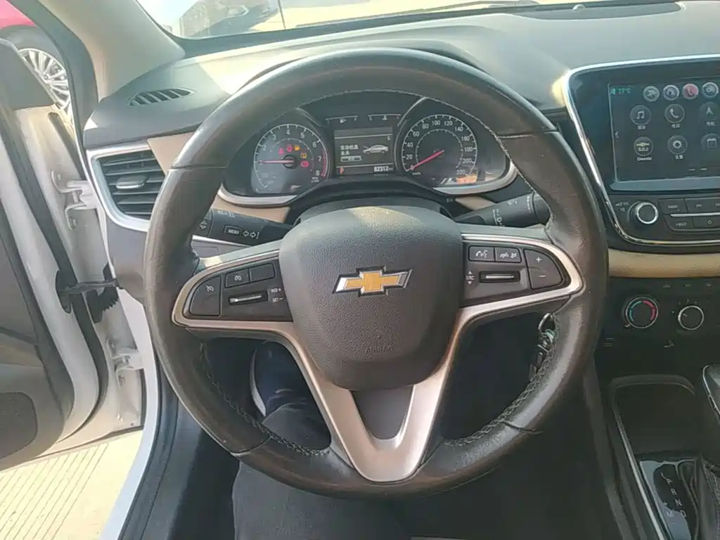 Chevrolet Monza — миниатюра 11
