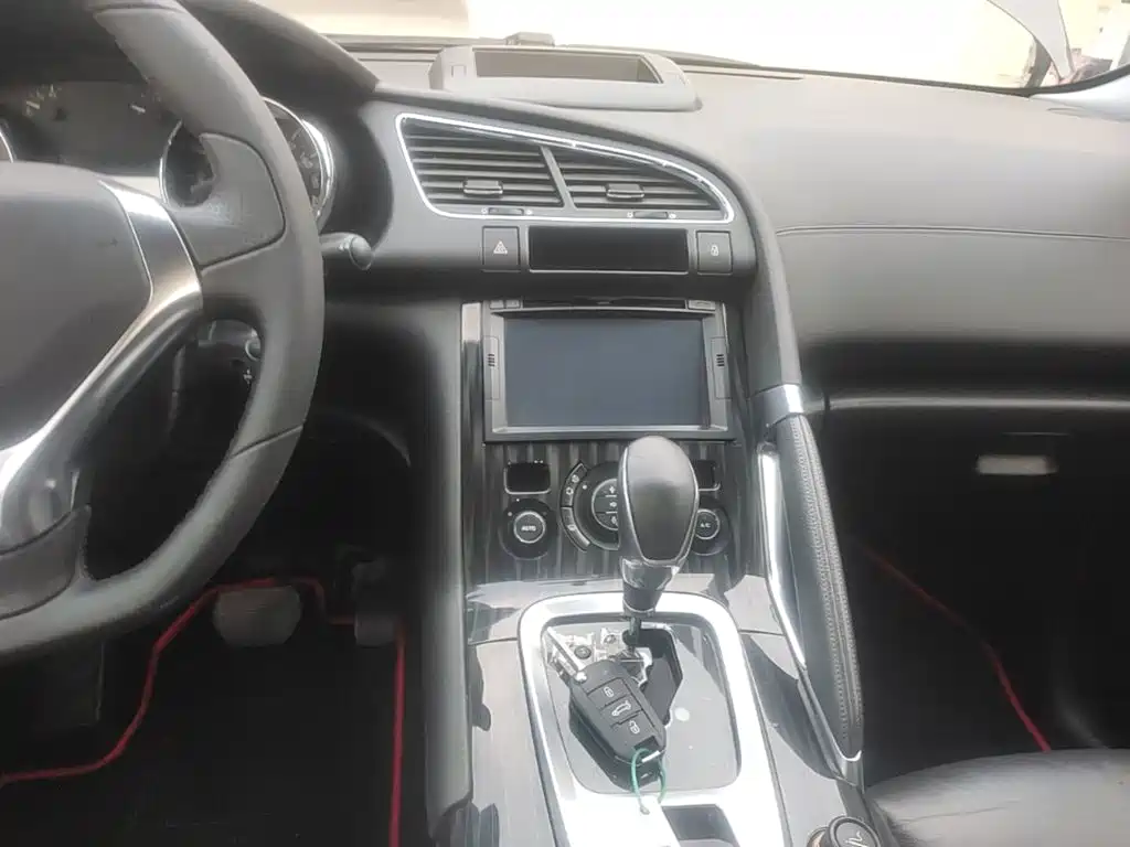 Peugeot 3008 — миниатюра 13