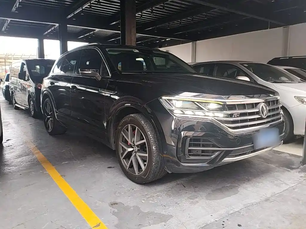Volkswagen Touareg — миниатюра 4