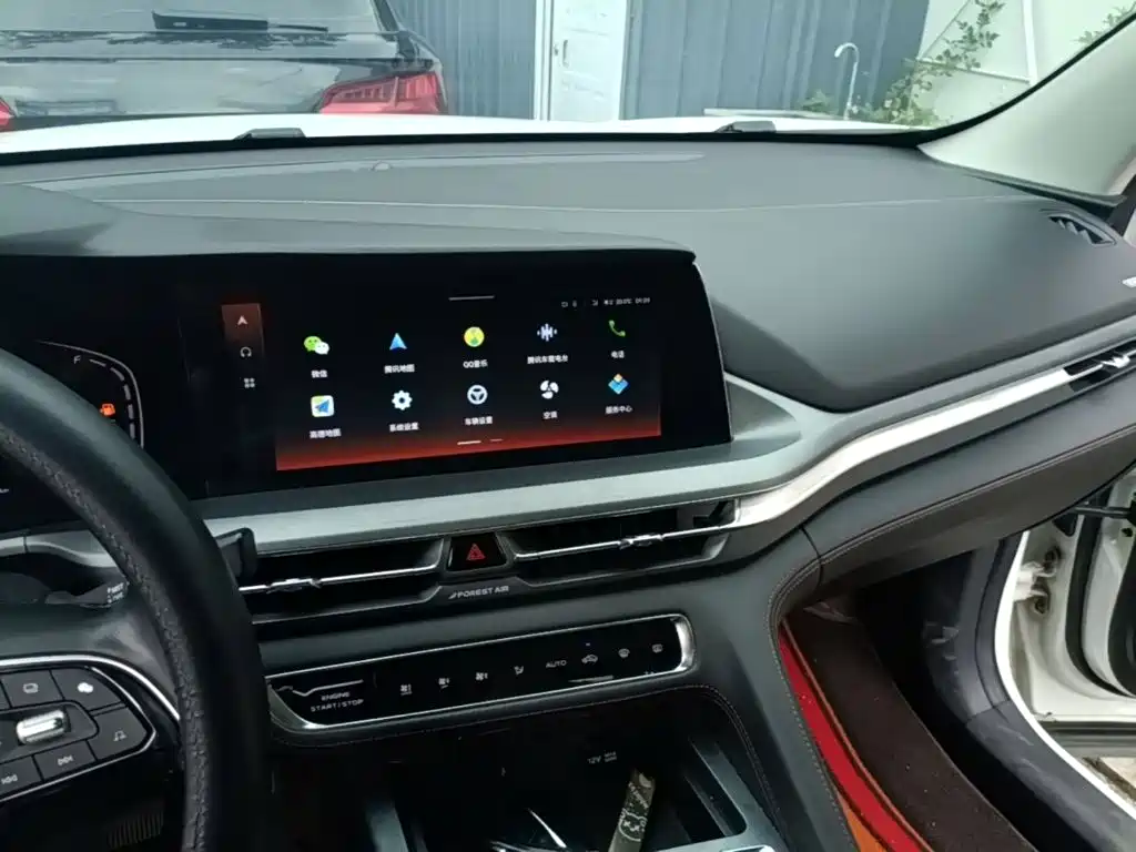 Changan Changan CS75PLUS — миниатюра 10