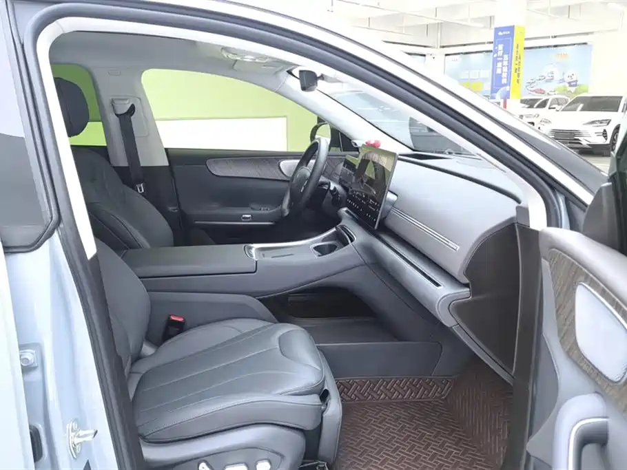 Leapmotor C11 2026 640