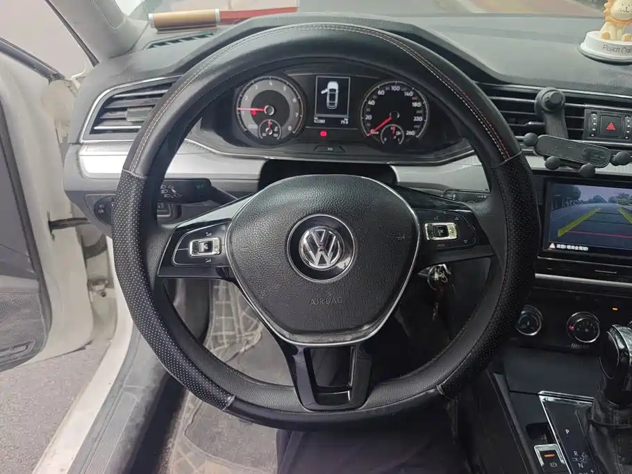 Volkswagen Lamando — миниатюра 15