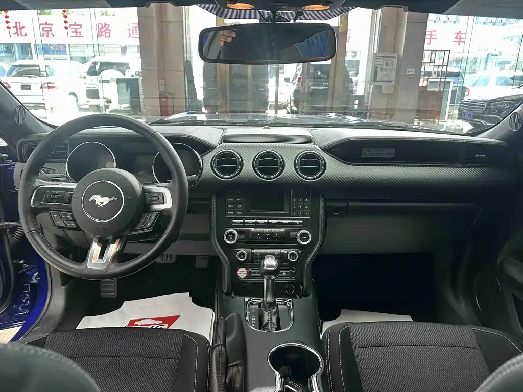 Ford Mustang 2013 3.7L