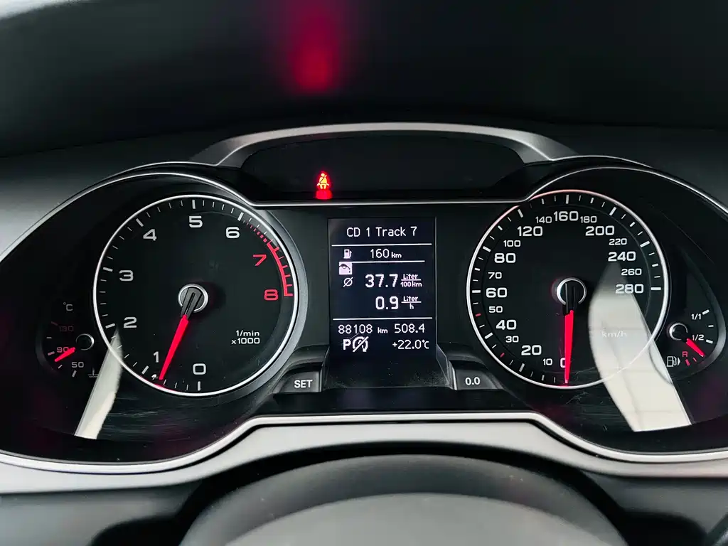 Audi A4L — миниатюра 8