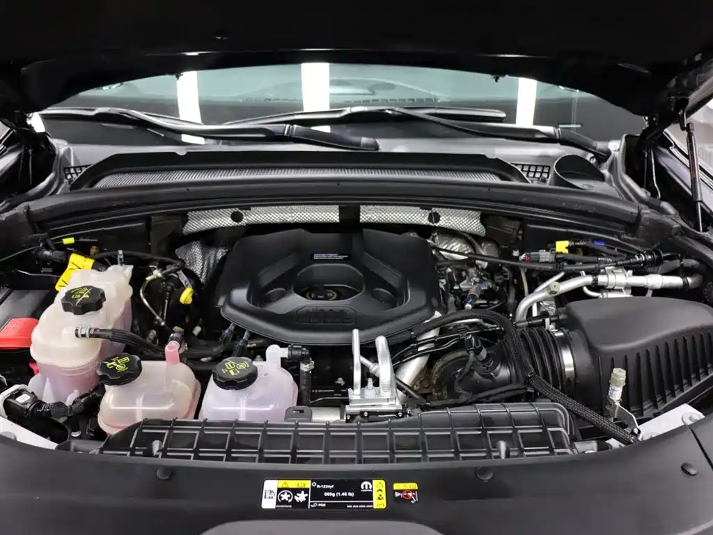 Jeep Grand Cherokee 4xe (Import) — миниатюра 31