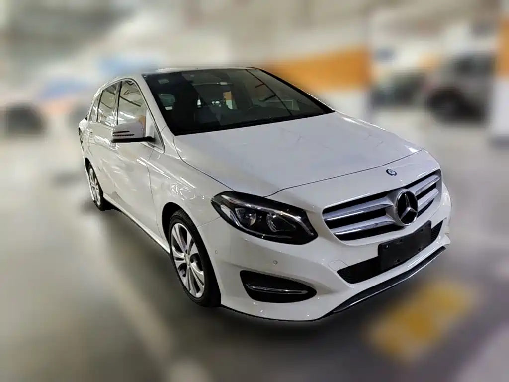 Mercedes-Benz B-Class — миниатюра 6