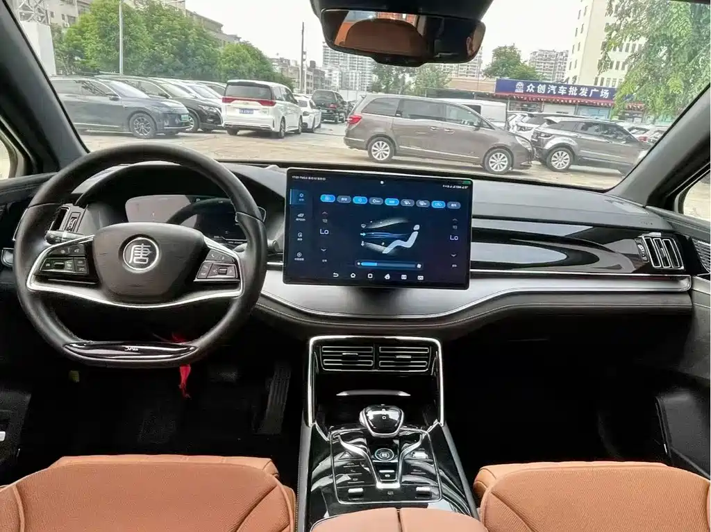 BYD Tang New Energy — миниатюра 5