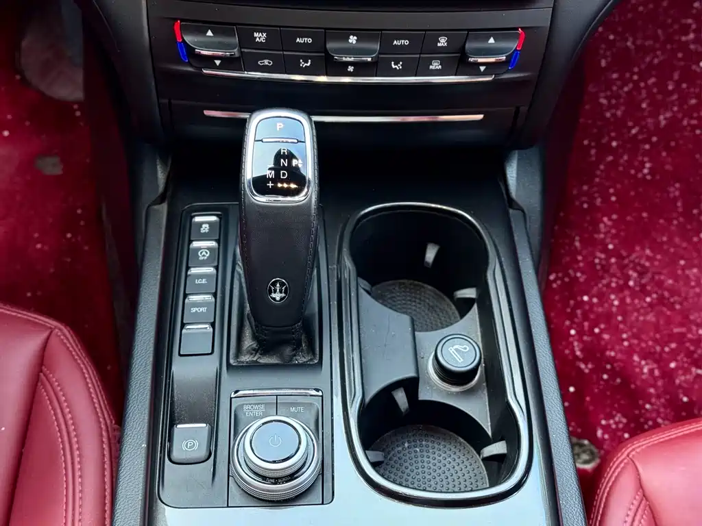 Maserati Ghibli — миниатюра 11