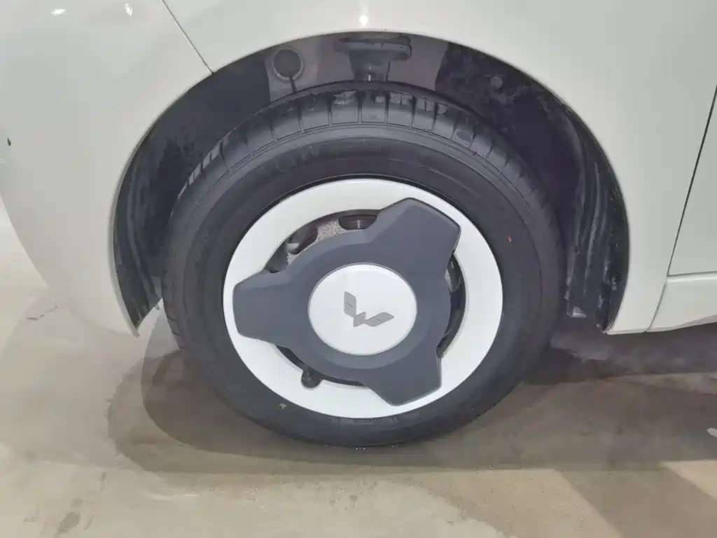 Wuling MINIEV — миниатюра 23