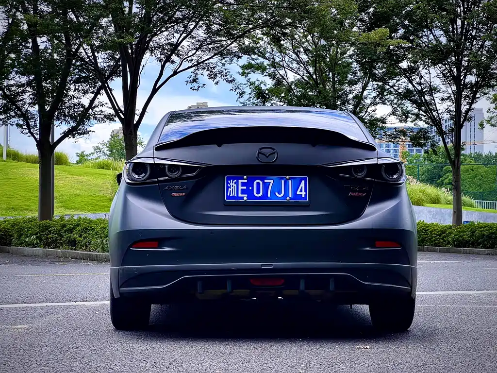 Mazda Mazda3 3 2019 1.5L AT Luxury VI