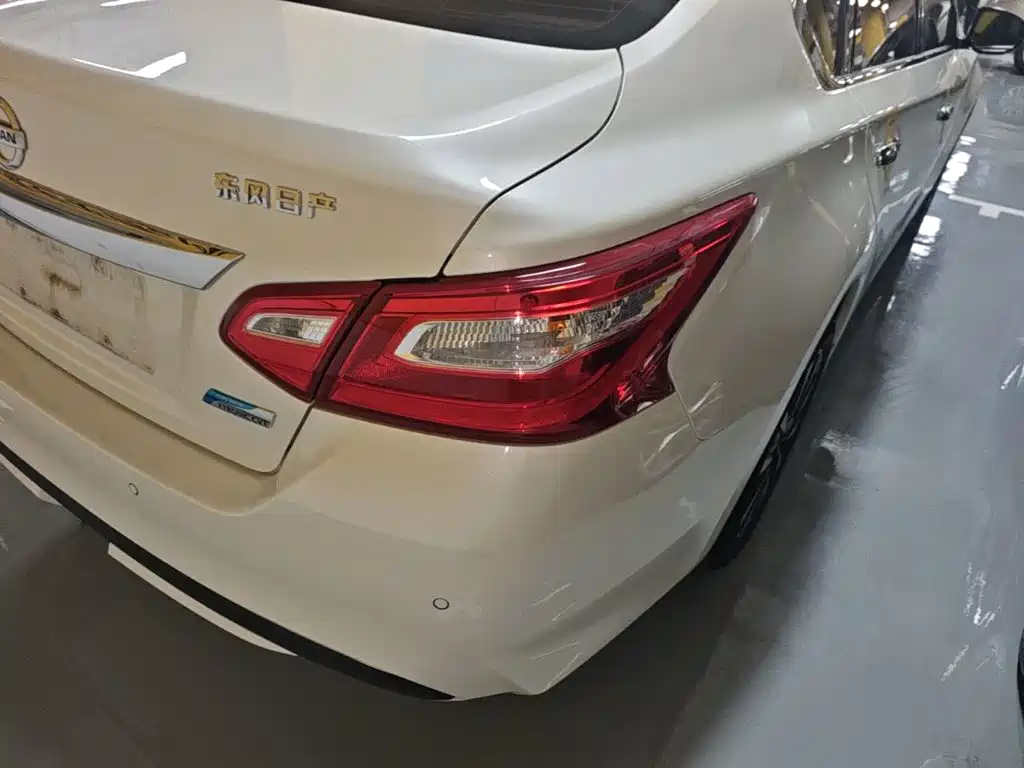 Nissan Teana — миниатюра 8