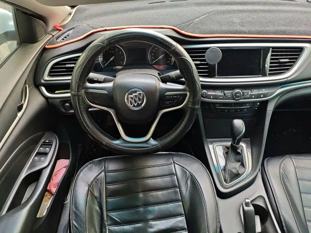 Buick Excelle — миниатюра 11