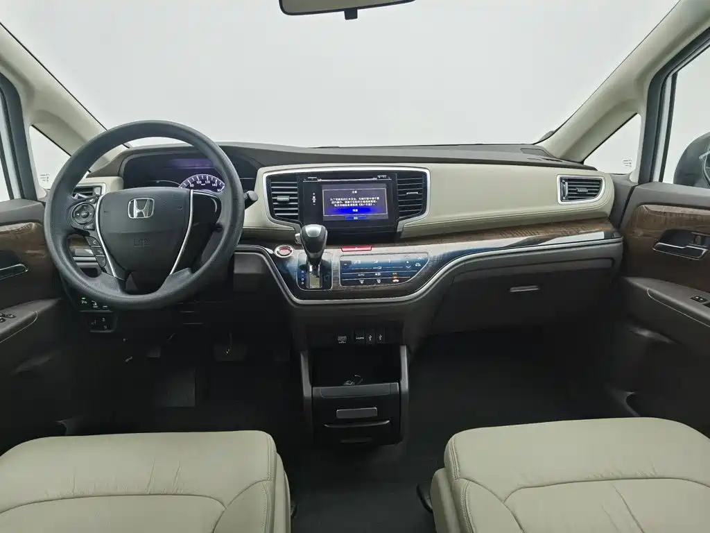 Honda Odyssey — миниатюра 5