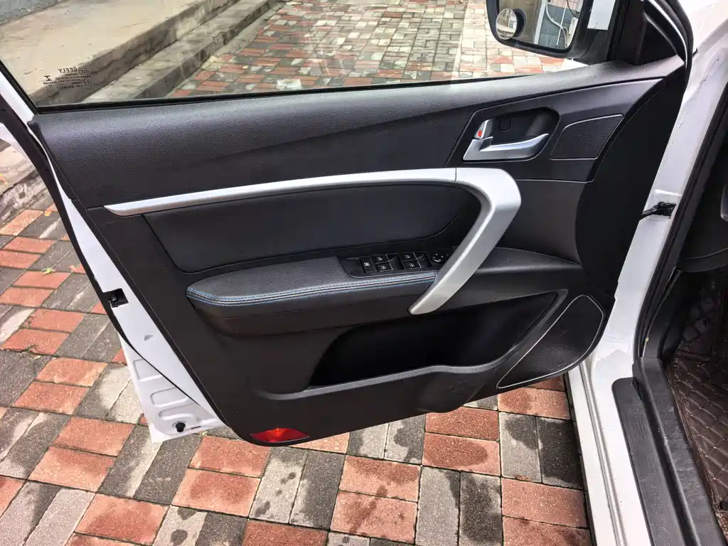 Geely New Energy — миниатюра 5